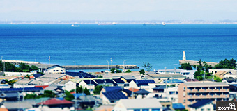 るな／三重県四日市市　「灯台港町」　めっちゃ天気が良かったので青がきれいに撮れました。