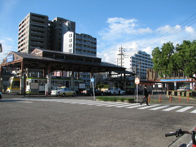 ８　市内電車鹿児島駅が横.JPG