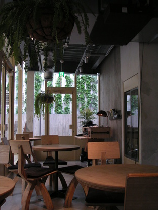cafe3-c.JPGのサムネール画像