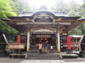 １９００年前に創建されたという宝登山神社＝埼玉県長瀞町で
