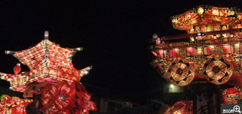 ノエル／愛知県名古屋市　「迫力満点」　富山の小矢部市の夜高あんどん祭りのときの一枚です。2台がぶつかり合いお互いを壊しあいます。