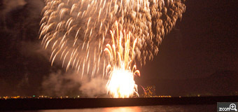 MIDORI／滋賀県愛知郡　「初めて彦根の花火を撮りに行きました」　毎年撮る場所に苦労します。彦根も何度か見に行きました。