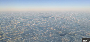 さわもん／愛知県名古屋市　「雲の上」　飛行機の中から。雲がきれいに撮れて、お気に入りの1枚です。