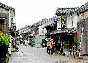 趣のある町家が並ぶ「旧東海道・関宿の町並み」